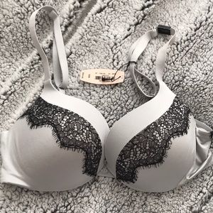 VS grey with black lace push up bra 32B